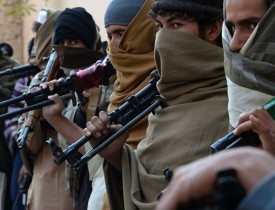 نگرانی شهروندان جلال آباد از افزایش گشت و گذار افراد مسلح غیرمسئول