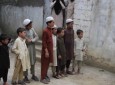 پسر رهبر حزب تحریک اوزبیکستان در ولسوالی درزاب جوزجان برای کودکان آموزش انتحاری می دهد
