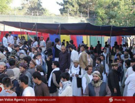 جمع آوری خیمه‌ها از سوی پولیس کابل به درگیری با معترضان انجامید