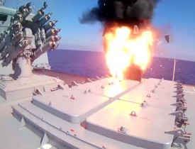 کشتی ها و زیردریایی روسیه 6 راکت «کالیبر» به مراکز داعش در سوریه شلیک کردند