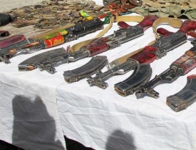 خرید و فروش آزاد اسلحه در فراه