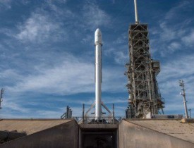 SpaceX rocket finally lifts off after two aborted launch attempts