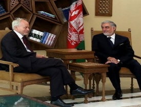 سفیر جدید بریتانیا در کابل با رئیس اجرایی دیدار کرد