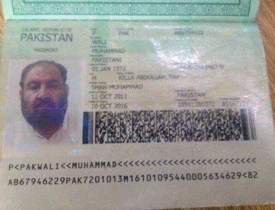 وزیر داخلۀ پاکستان دادن تذکره و پاسپورت به رهبر پیشین طالبان را تایید کرد
