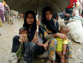 Nearly 90,000 Rohingya escape Myanmar violence as humanitarian crisis looms