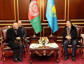 قزاقستان خواهان تعیین هئیت دو جانبه برای همکاری بیشتر ترانزیتی و تجارتی با افغانستان شد