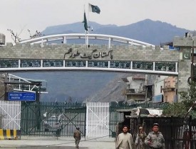 Main Afghan-Pakistan border crossing reopened