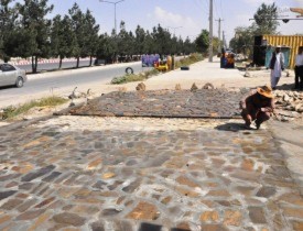 صد هزار متر مربع پیاده‌رو در سطح شهر کابل سنگ فرش می‌شود