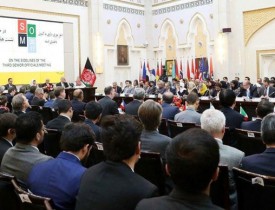 فساد بیشتر از تروریزم افغانستان را تهدید می‌کند / افغانستان مرکز تجارت منطقه می‌شود