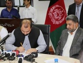 قرارداد ۴ پروژه‌ راه‌سازی به ارزش بیش از ۳۰۵ میلیون افغانی امضا شد