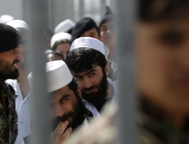 زندانیان در افغانستان شکنجه می شوند