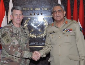 Pakistan welcomes US commander’s offer to prevent cross-border shelling