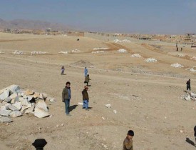 آغاز روند تخریب ساختمان‌های اعمار شده بر زمین‌های دولتی در غزنی
