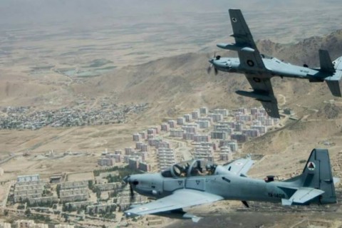 افزایش  5 برابری حملات هوایی نیروهای افغان