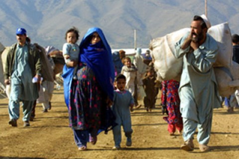 مهاجرین افغانستانی ساکن پاکستان سختی های هجرت را بر بازگشت ترجیح می دهند