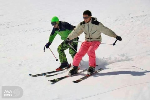 ورزش اسکی در بامیان، فضای مساعد امکانات کم