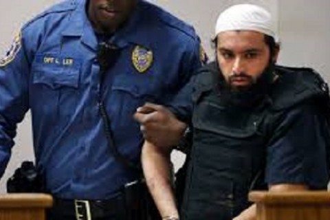 احمد خان رحیمی، امریکایی افغان تبار که به بم گذاری هفدهم سپتمبر دوهزارو شانزده در شهرنیویارک و مقاومت با پولیس متهم بود، به حبس ابد مکرر محکوم شد.  