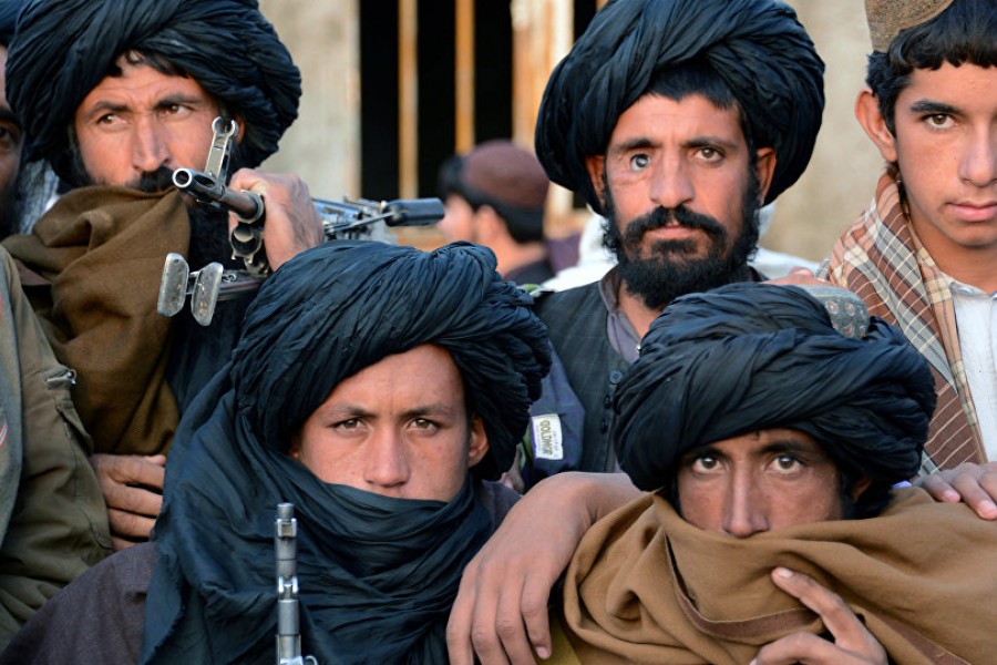 پدر معنوی طالبان با مرگ دست وپنجه نرم می کند