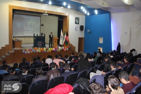 برگزاری سومین دوره ی مسابقات بین المللی سازه های ماکارونی  در دانشگاه بین المللی امام رضا(ع) در مشهد مقدس  