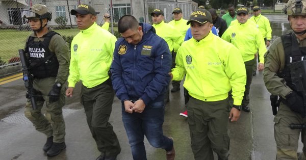 Colombia extradites man accused of smuggling tons of cocaine to US