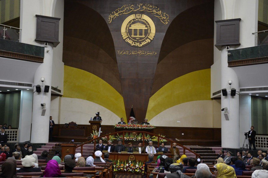 اشرف‌غنی: انتخابات پارلمانی و ریاست جمهوری در زمان تعیین‌شده برگزار خواهند شد