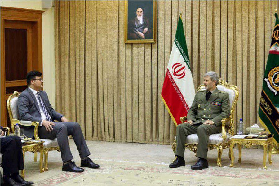 Iran Ready to Help Afghanistan in Anti-Terror Fight: Defense Minister