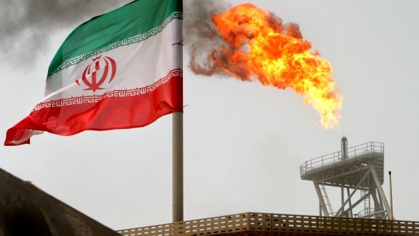 Iran: OPEC could agree in June to start easing oil output cuts in 2019 - WSJ 