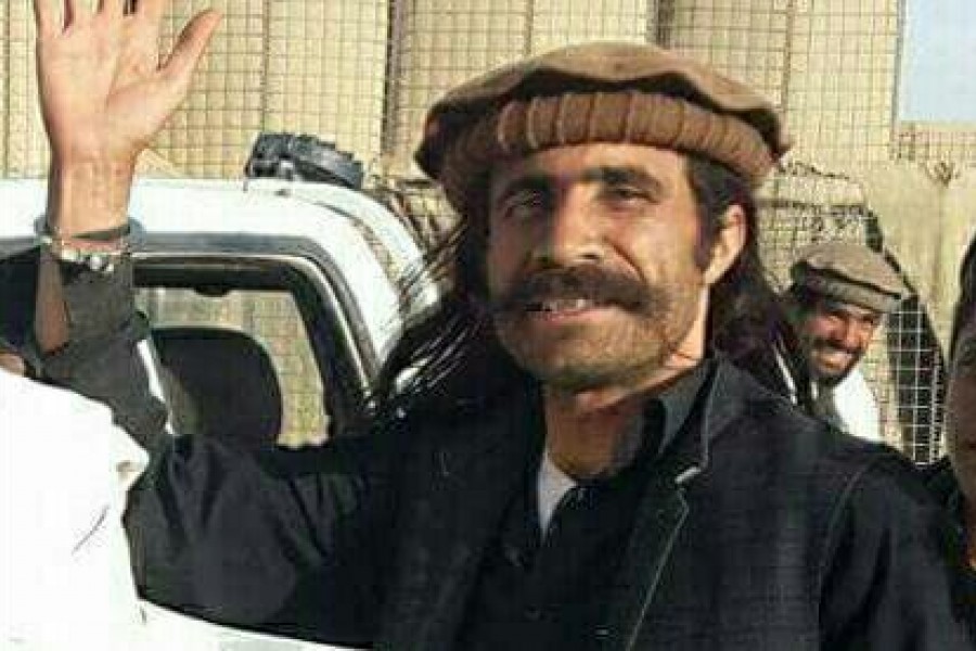 افراد طالبان در پی تیراندازی این فرد، کشته و زخمی شده اند