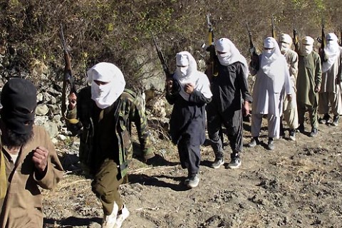 فرماندهان امریکایی: پاکستان هنوزهم از طالبان پشتیبانی می‌کند