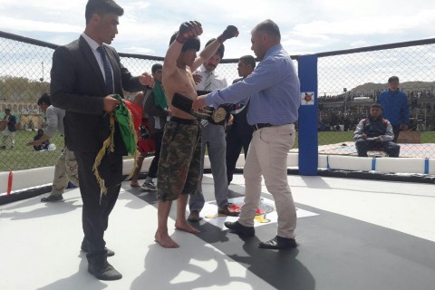 نخستین دور مسابقات ورزشی مبارزات آزاد در بامیان برگزار شد