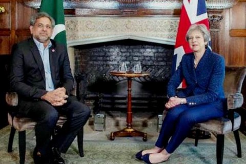 نخست‌وزیر پاکستان با همتای انگلیسی‌اش دیدار کرد