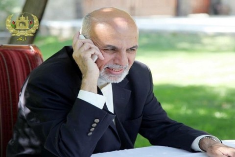 گفتگوی تلفنی اشرف‌غنی با فرماندهان قول‌ اردوها درباره امنیت انتخابات