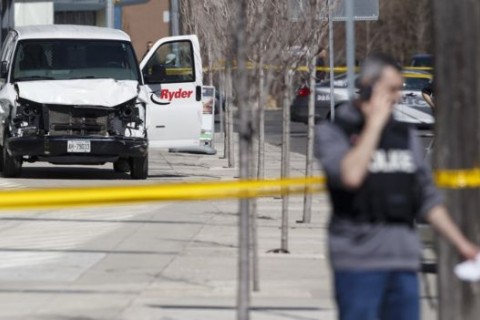 حمله با موتر در کانادا ۲۵ کشته و زخمی برجای گذاشت