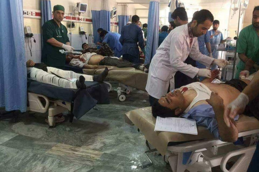 افزایش تلفات حملات انتحاری کابل به 21 شهید و 27 زخمی/ 7 خبرنگار و عکاس نیز شهید و زخمی شده‌اند