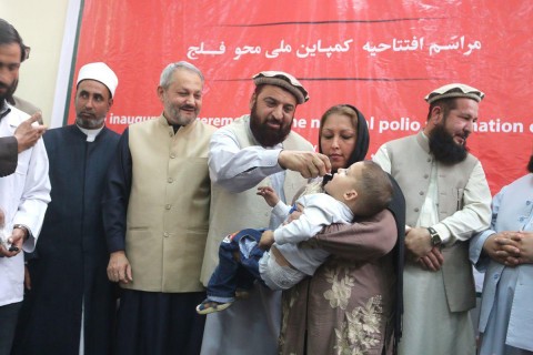 ۹.۹ میلیون کودک در سراسر افغانستان در برابر بیماری فلج اطفال، واکسین می‌شوند