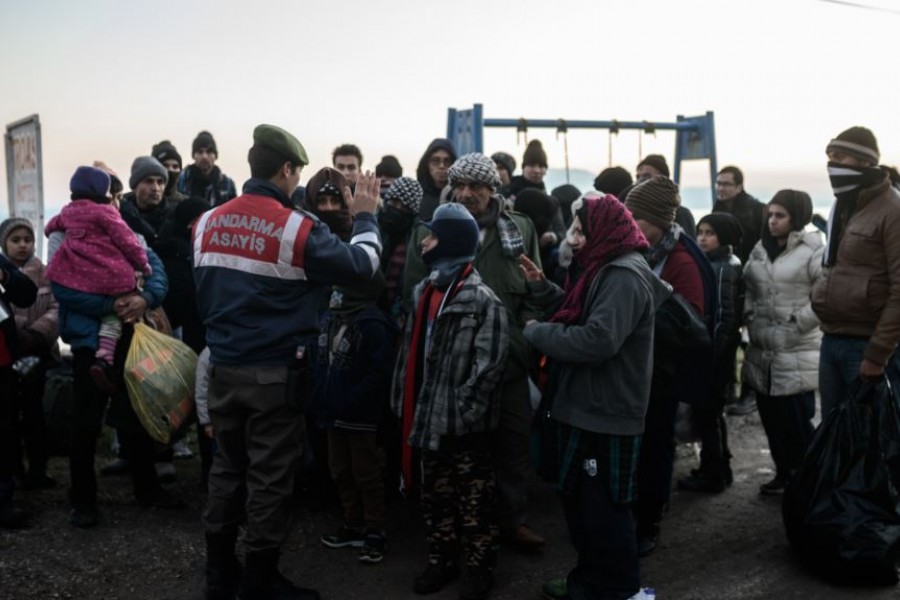 ترکیه صدها پناهجوی افغان و سوری را اخراج کرد