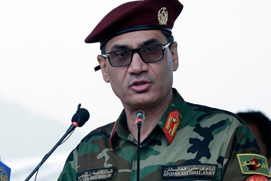 وزیر دفاع: بیش از 250 نیروی امنیتی و دفاعی کشور در یک هفته شهید شدند