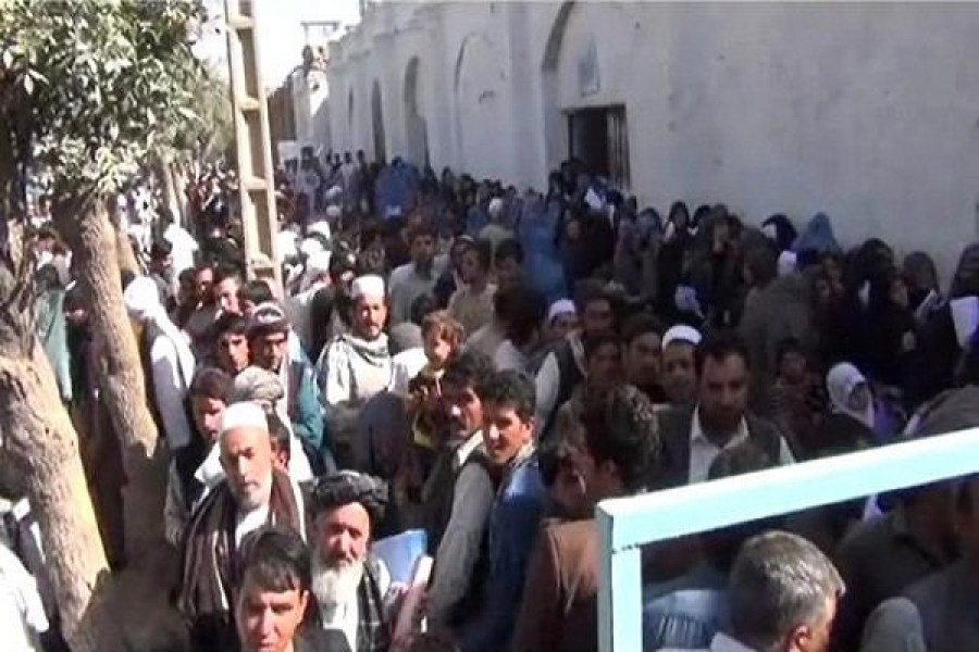خروج غیر قانونی روزانه ۲ هزار نفر از افغانستان