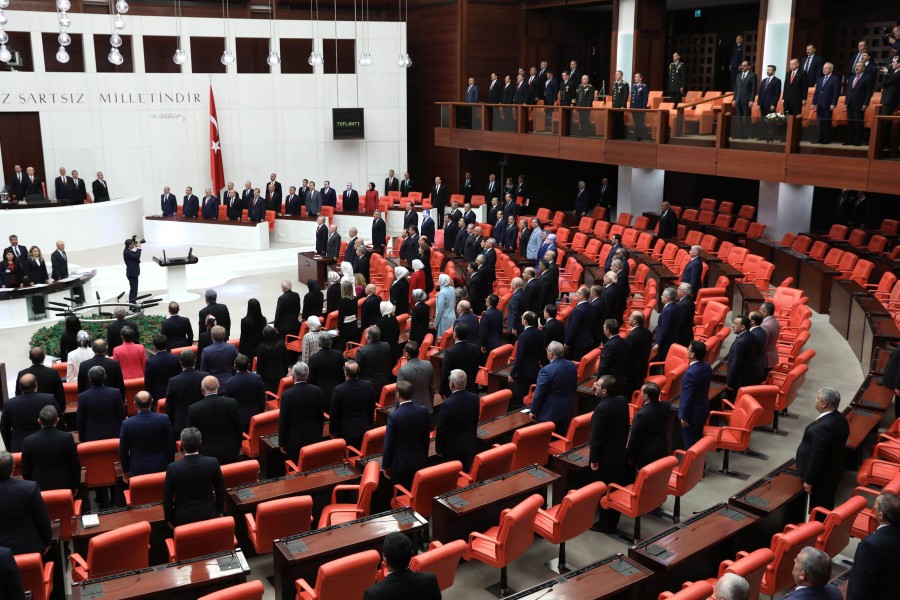 رأی منفی نمایندگان حزب حاکم در پارلمان ترکیه به طرح لغو قرارداد‌ها با رژیم اسراییل