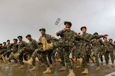 تلاش ناتو برای ادامه کمک مالی به ارتش ملی افغانستان