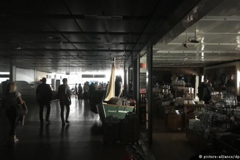 قطع ۱۰ ساعته برق، فرودگاه هامبورگ را مختل کرد