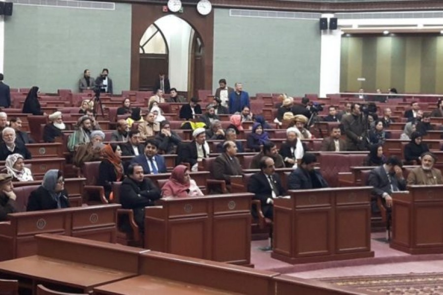 استقبال نمایندگان مجلس از اعلام آتش‌بس میان حکومت و طالبان