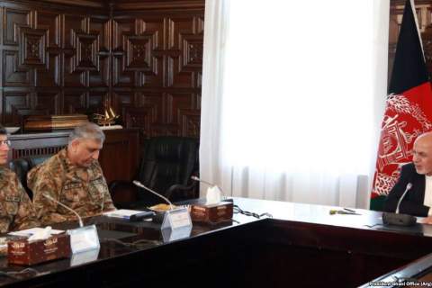 سفر رییس ستاد ارتش پاکستان به کابل/ کابل و اسلام‌آباد در مورد گسترش همکاری‌های استخباراتی توافق کرده‌اند