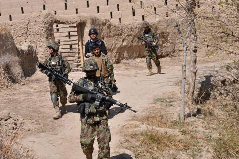 حمله طالبان به ولسوالی امام‌صاحب قندوز مهار شد
