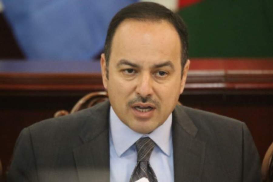 اکلیل حکیمی، وزیر مالیه‌ هم استعفا داد