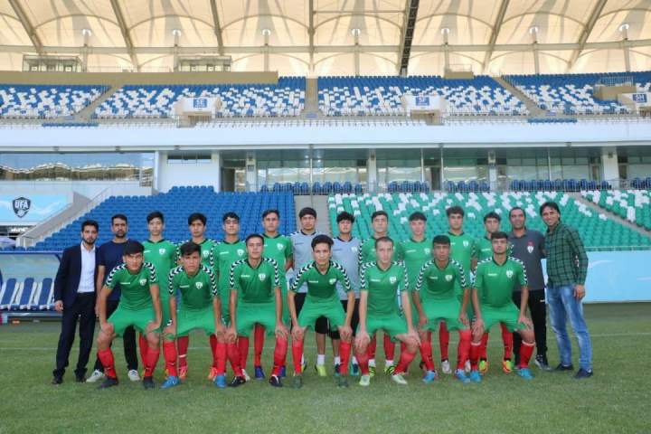 تیم ملی فوتبال زیر 16 سال کشور تا یک ساعت دیگر به مصاف ازبکستان می‌رود