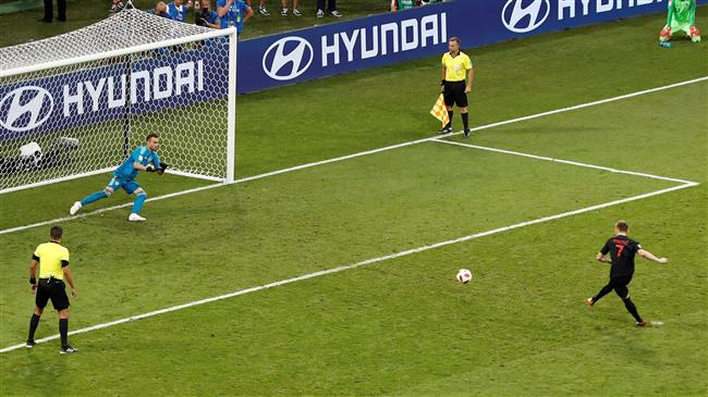 Croatia beats Russia on penalties to reach World Cup semis