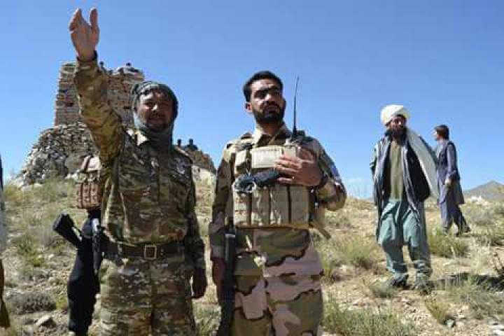 کشته‌شدن دو فرمانده و ده‌ها عضو طالبان در غزنی