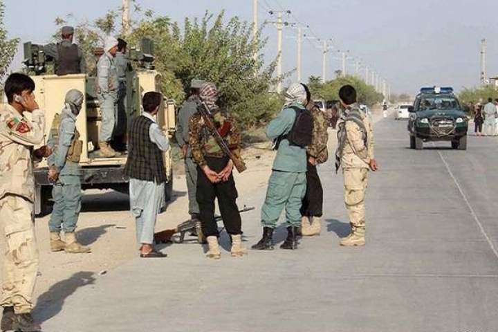 مرکز ولسوالی خواجه‌غار تخار از کنترل طالبان خارج شد