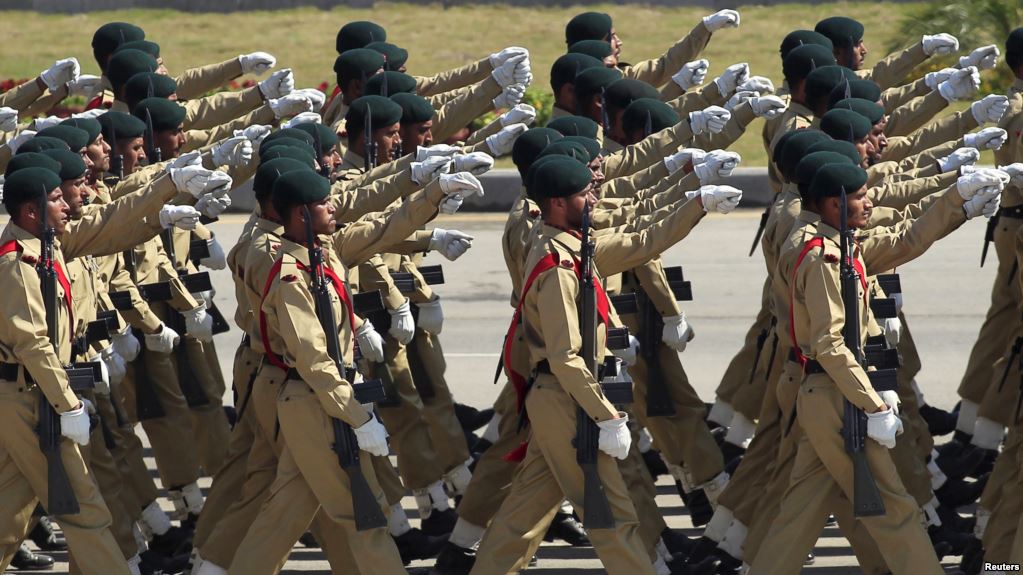 امریکا برنامه آموزش نظامیان پاکستانی  را متوقف کرده است